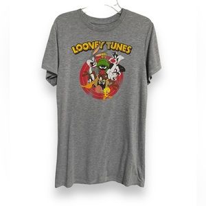 Vintage LOONEY TUNES Graphics Unisex T-Shirt  Bugs Bunny and Friends Size M